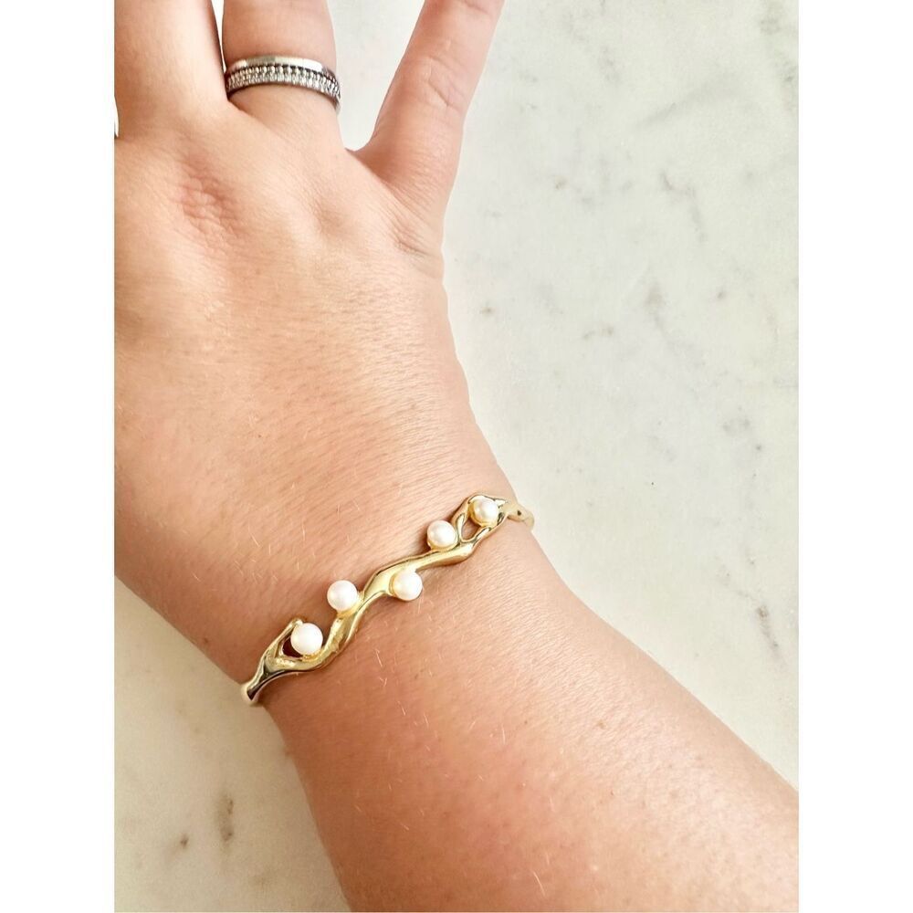 Sleek gold color faux pearl cuff bracelet ￼